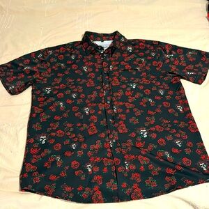 Jammin Grateful Dead Skull and Roses button up. SizeXL